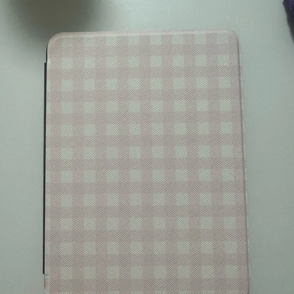 Casely Pink Plaid | Sunday Best Kindle Case
